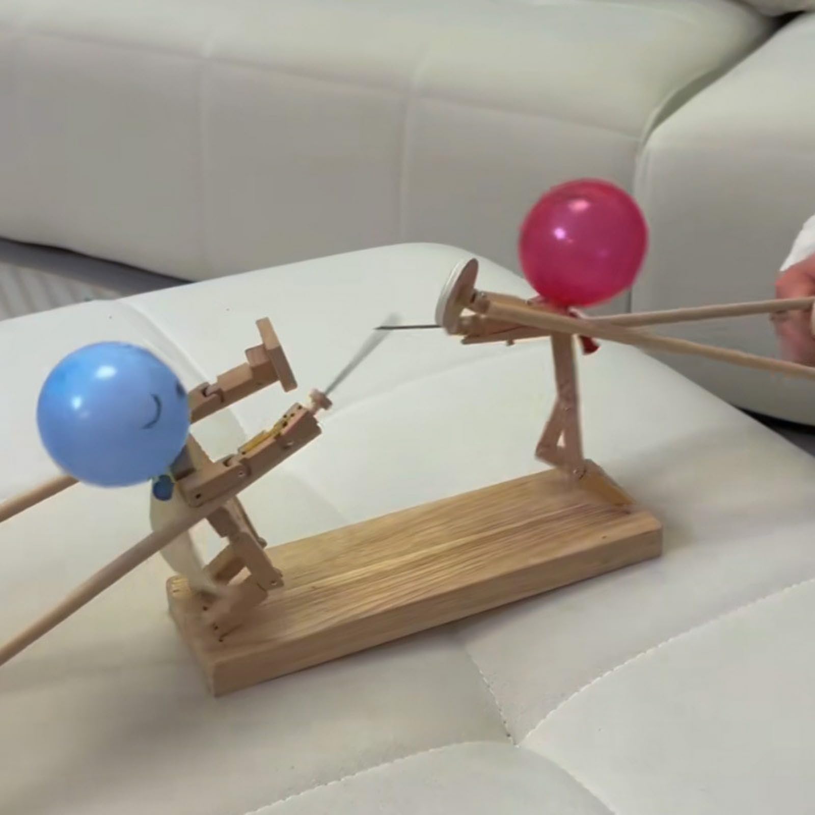 JOYALY Balloon Bamboo Man Battle - Gioco di Scherma in Legno Artigianale - Gioco di Combattimento con Robot in Legno per 2 Giocatori