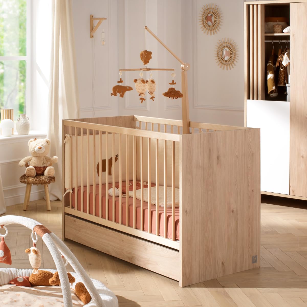 Sauthon Lit bébé 120x60 à barreaux en Bois décor chêne Suave