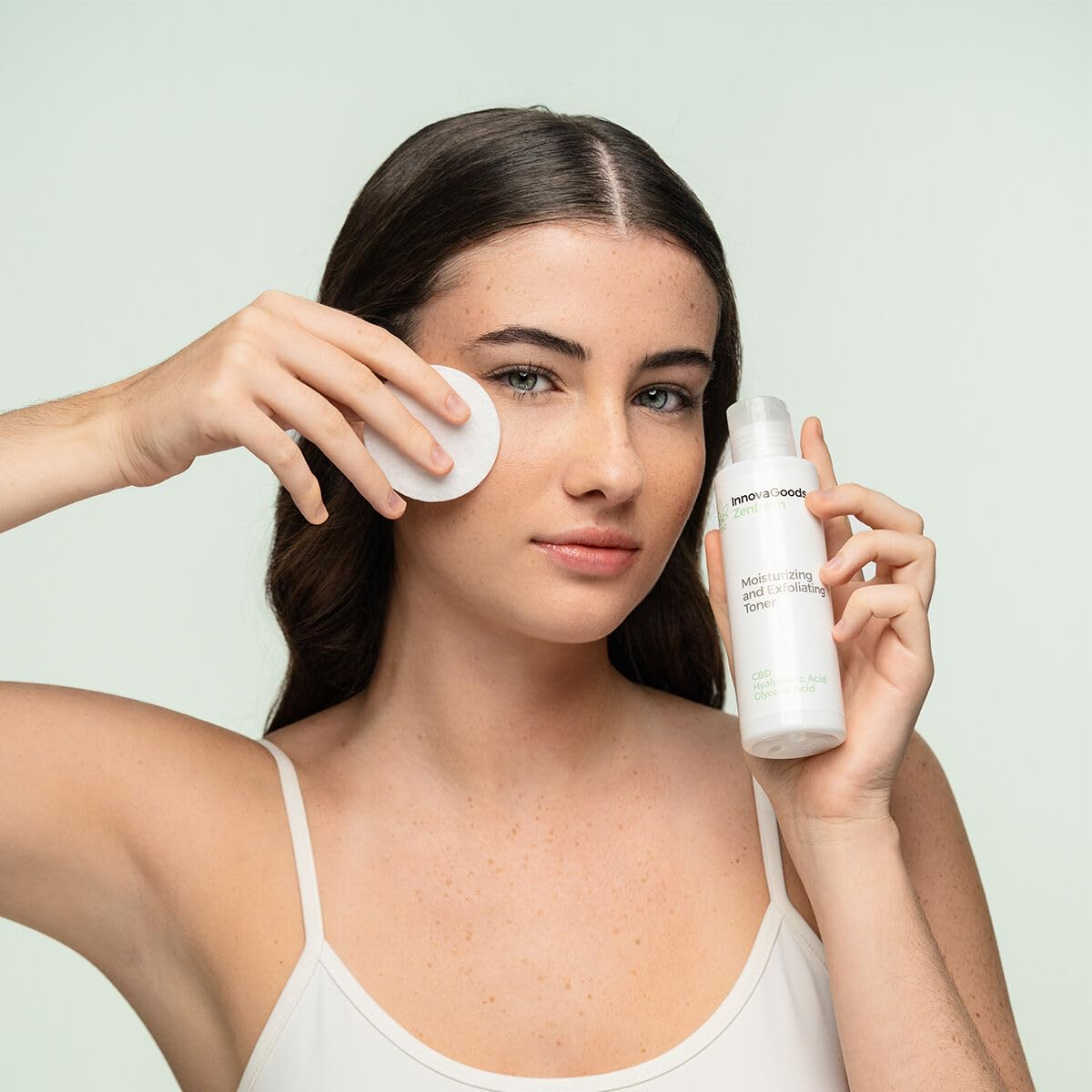 InnovaGoods® Set de rutina facial y corporal con CBD, Set de cuidado para la piel con Ingredientes naturales, pack de 7 piezas ideal, hidrata e ilumina tu piel, apto para pieles sensibles