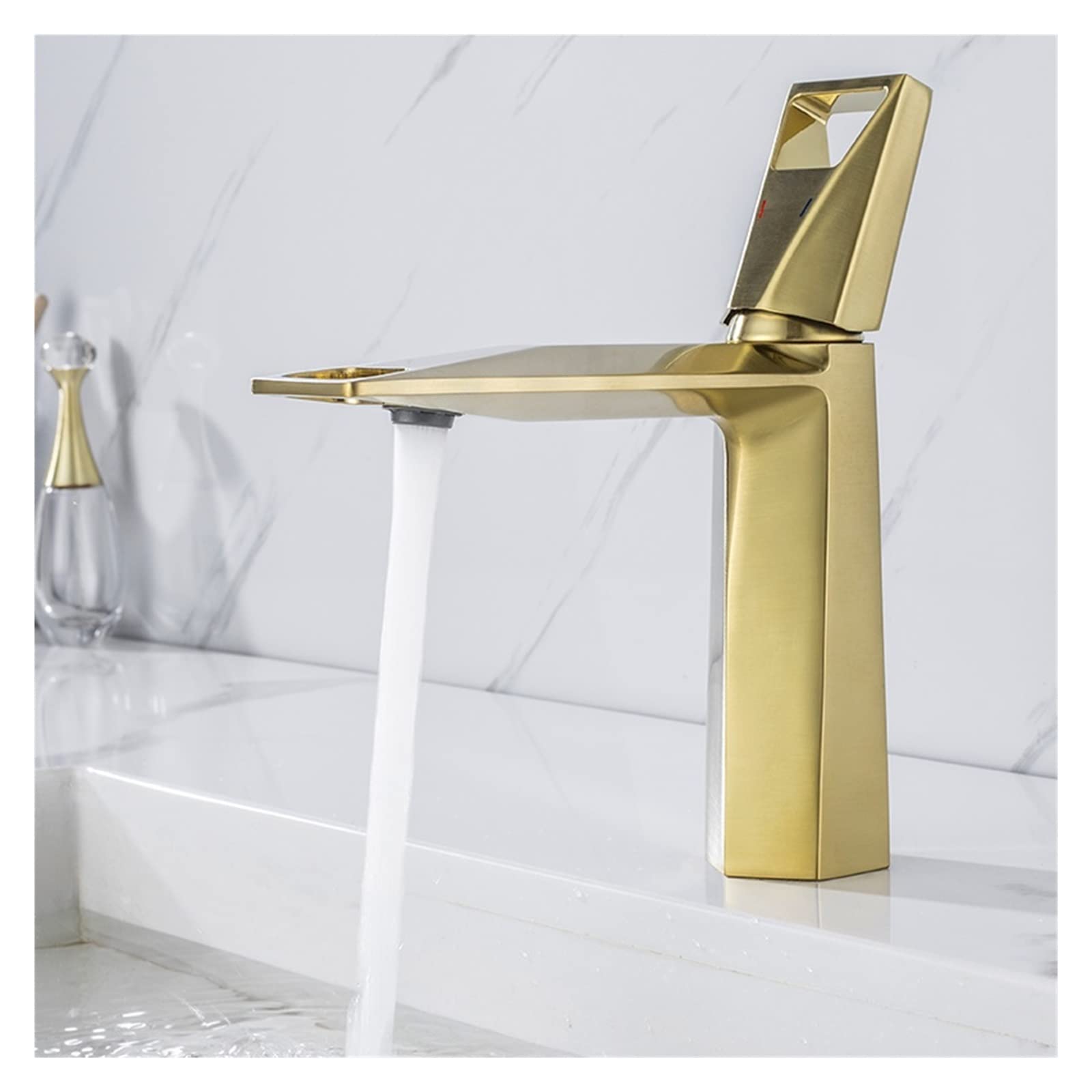 Robinet lavabo or brossé en laiton mitigeur design moderne de luxe pour salle de bain
