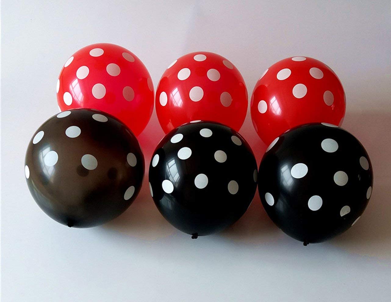 Amfin (Pack of 100) Black and Red Polka Dot Balloons- Pack of 100 - Image 3 thumbnail