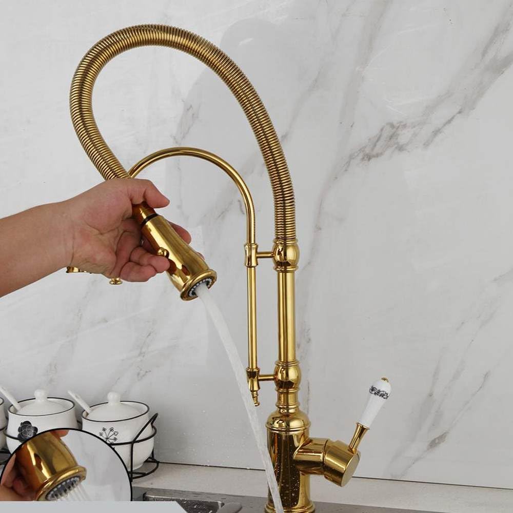Robinet d'évier de cuisine à tirette d'or mitigeur d'eau chaude et froide sur pont