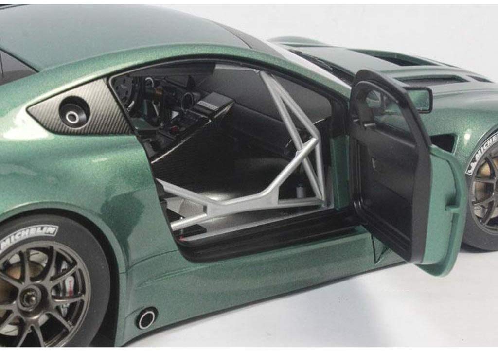 1/18 ASTON MARTIN VANTAGE V12 GT3(グリーン) 1/18 ASTON MARTIN