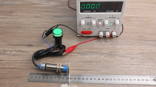 Heschen M18 Inductivo Sensor de Proximidad Interruptor, No-escudo Tipo, LJ18A3-8-Z/BY, Detector 8mm, 10-30VDC 200mA, PNP NO Normalmente Abierto (NO), 3 alambre