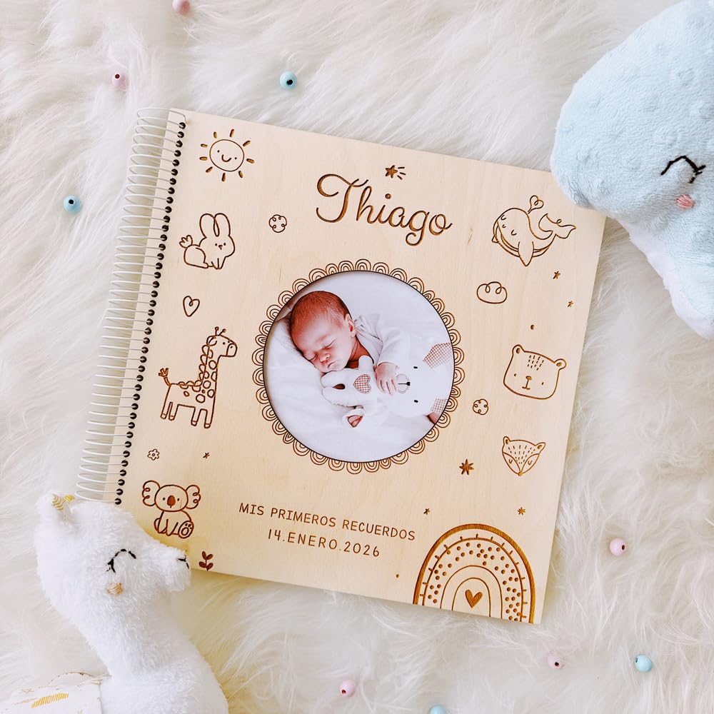 MONAMI - Libro de firmas Personalizado con Foto. Álbum Libro de firmas para Boda, comunión o Bautizo. Grabado en Madera de Abedul, 30 páginas. Realizado artesanalmente en España.