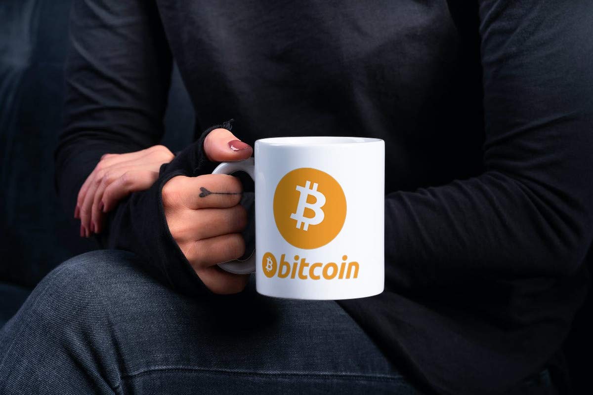Caneca de café Bitcoin cripto moeda engraçada fofa Ethereum BTC café  engraçado GPU digital criptomoeda amante ideia de presente investir  motivação inspiração 325 ml cerâmica branca novidade xícara de |  Amazon.com.br