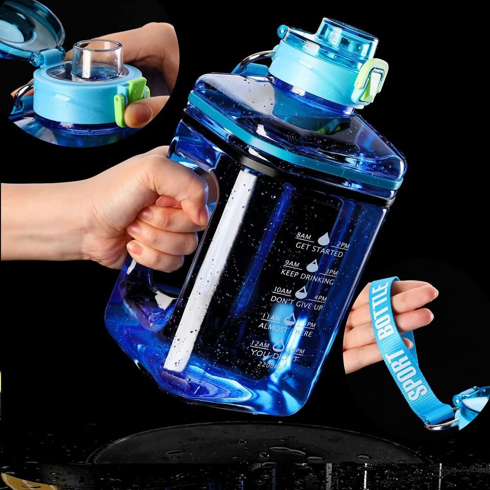 2,2 l großer Kapazität Sportwasserflasche hüpfen Strohwasserbecher mit Zeitskala Camping -Reise -Trinkflasche Outdoor -Sportarten Geschenke (Color : White)