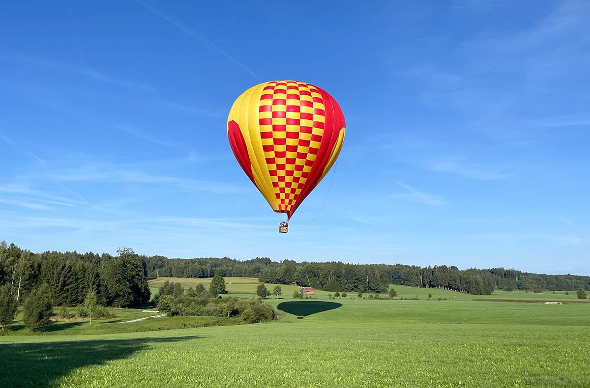 JOCHEN SCHWEIZER Geschenkgutschein: Ballonfahrt Raum Valley