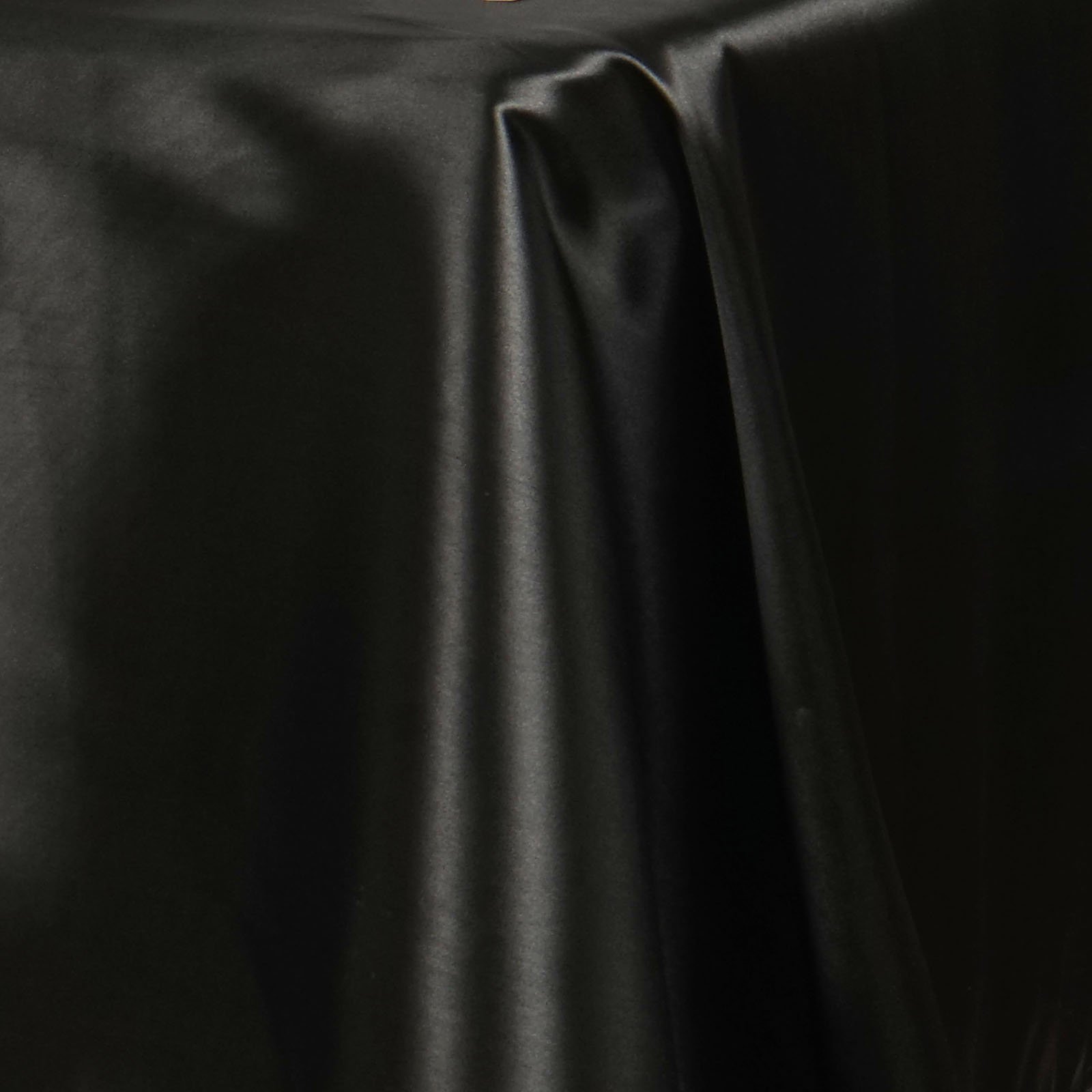 Tovaglia rettangolare in raso, 152,4 x 259,1 cm, colore: Nero