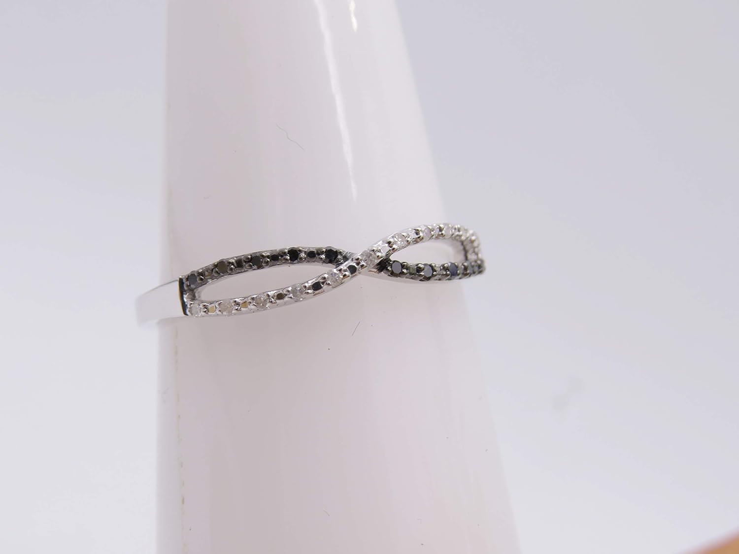 Dazzlingrock Collection 0.10 Carat (ctw) Round Black Diamond & White Diamond Swirl Infinity Style Wedding Band for Women in 925 Sterling Silver - Image 6