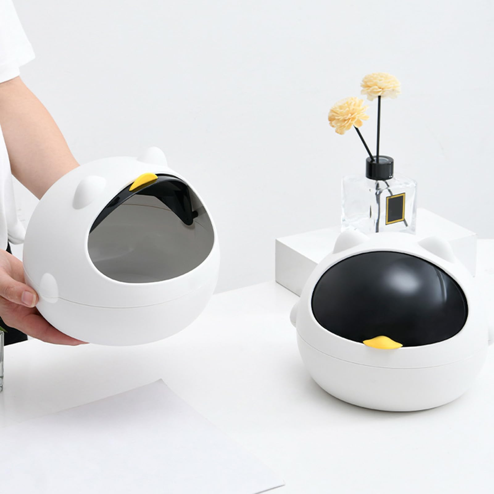 Small Desktop Trash Can with Lid, Countertop Compost Bin with Lid Small Garbage Can Countertop Wastebasket for Bathroom Office Kitchen Desk Car, Makeup Tabletop Trash Can Cute