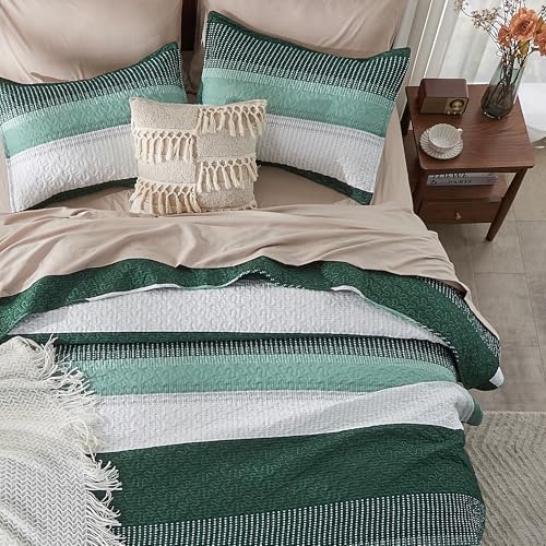 Image of Andency Emerald Green Quilt King(106x96Inch), 3 Pieces (1 Striped Quilt and 2 Pillowcases) Patchwork Striped Bedspread Coverlet Set, Soft Lightweight All Season Quilted Bedding Set