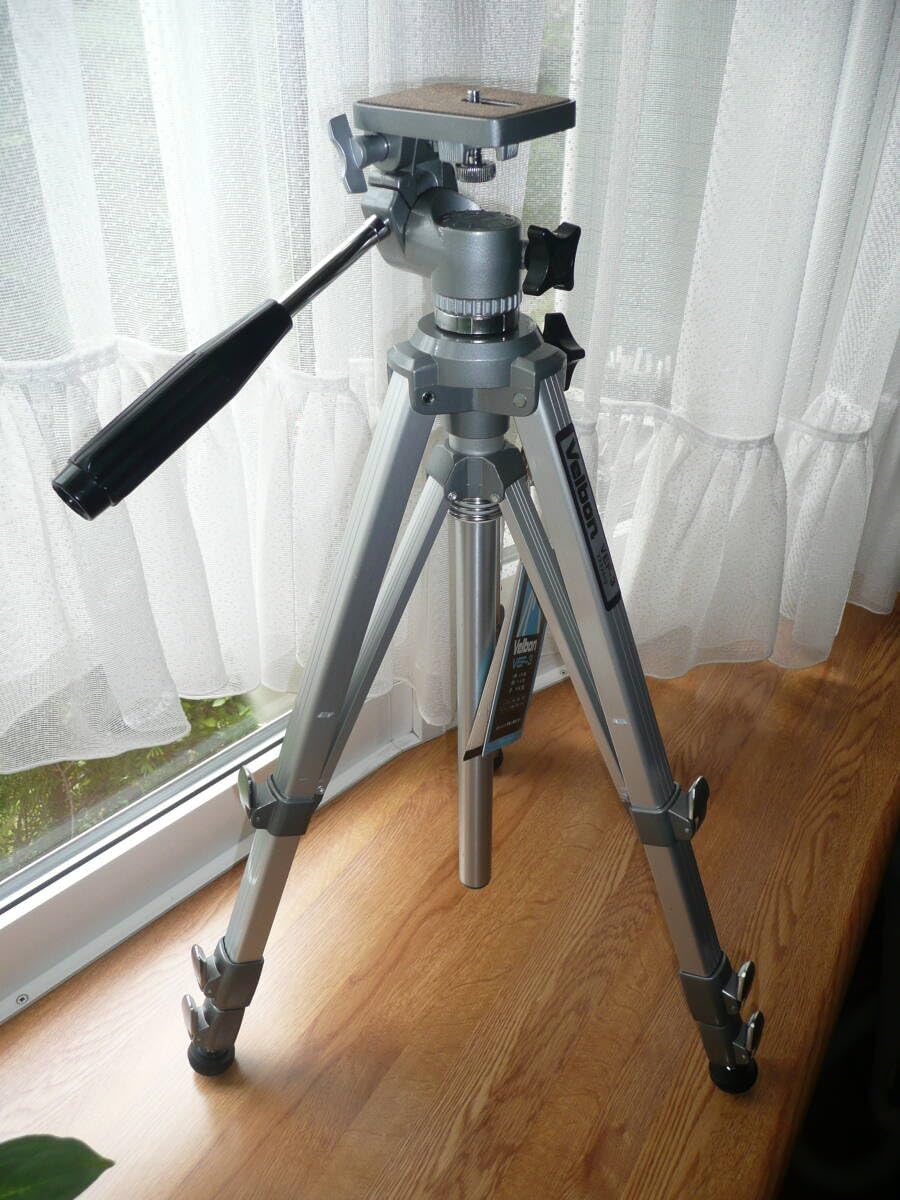 Amazon | 動確 Veibon ベルボン VEF-3 大型カメラ三脚＆雲台 シルバー
