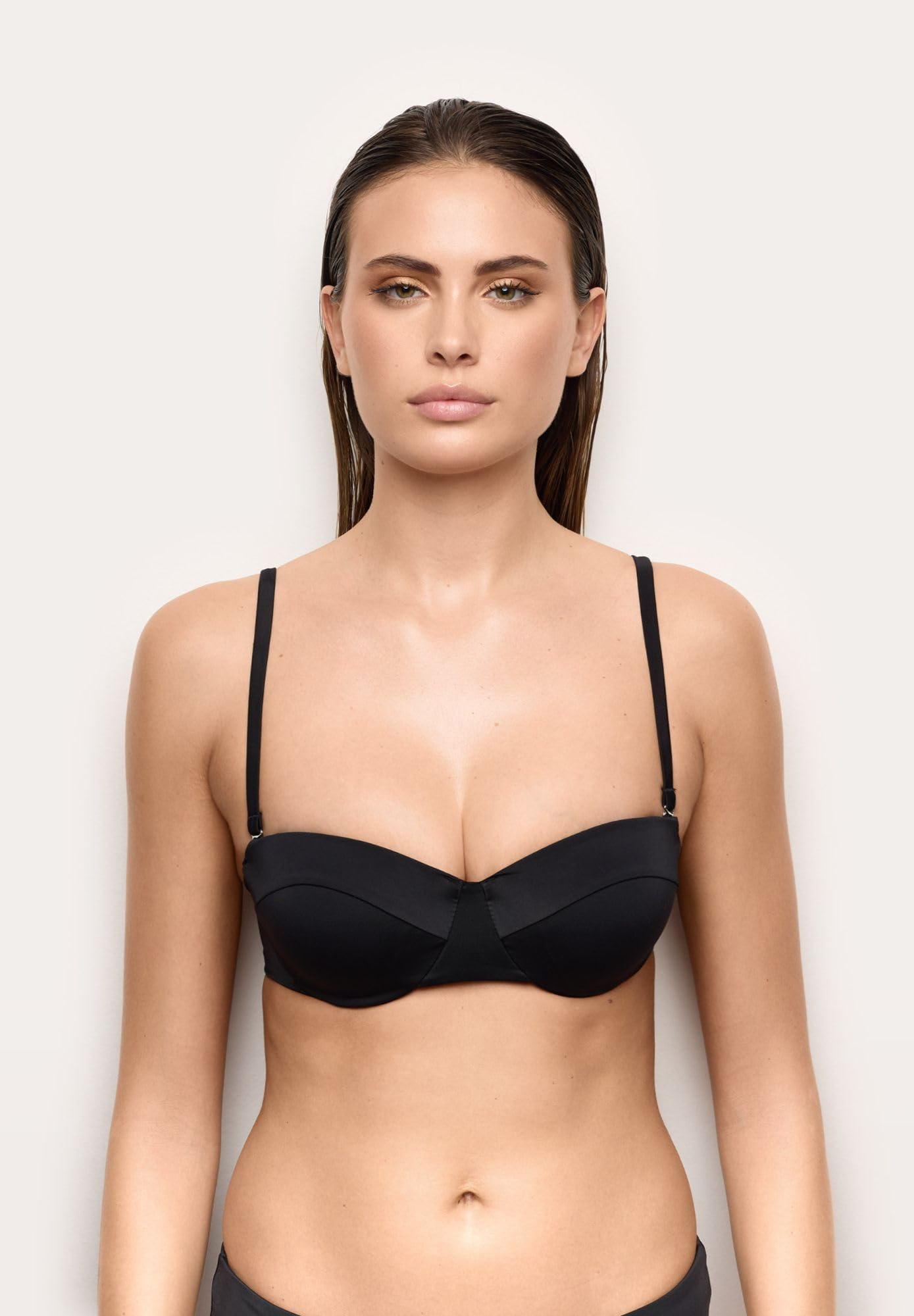 YAMAMAY - Bikini Parte Alta a Fascia con Ferretto e Imbottitura Removibile, Donna, Essentials, Nero, monocromo