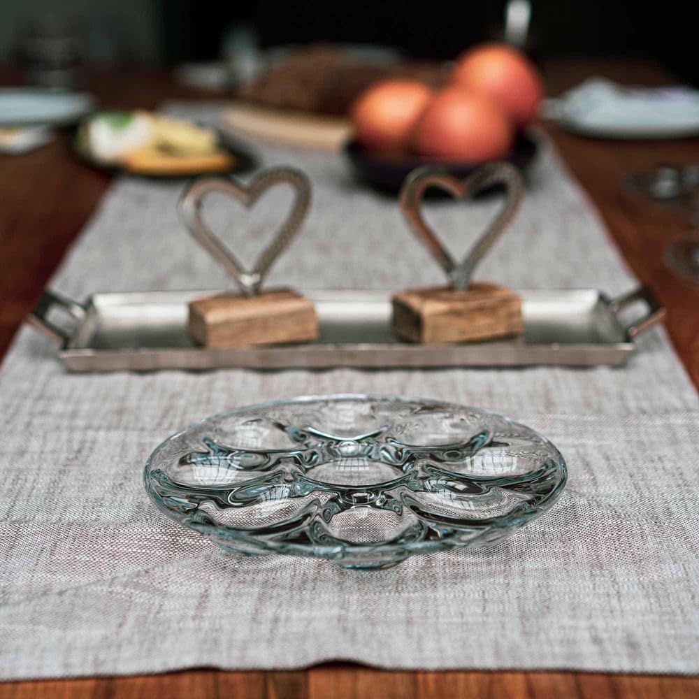 Formano - Piatto per uova per servire o come decorazione, con spazio per fino a 8 uova e una salsa, accattivante in ogni sala da pranzo, cucina e soggiorno
