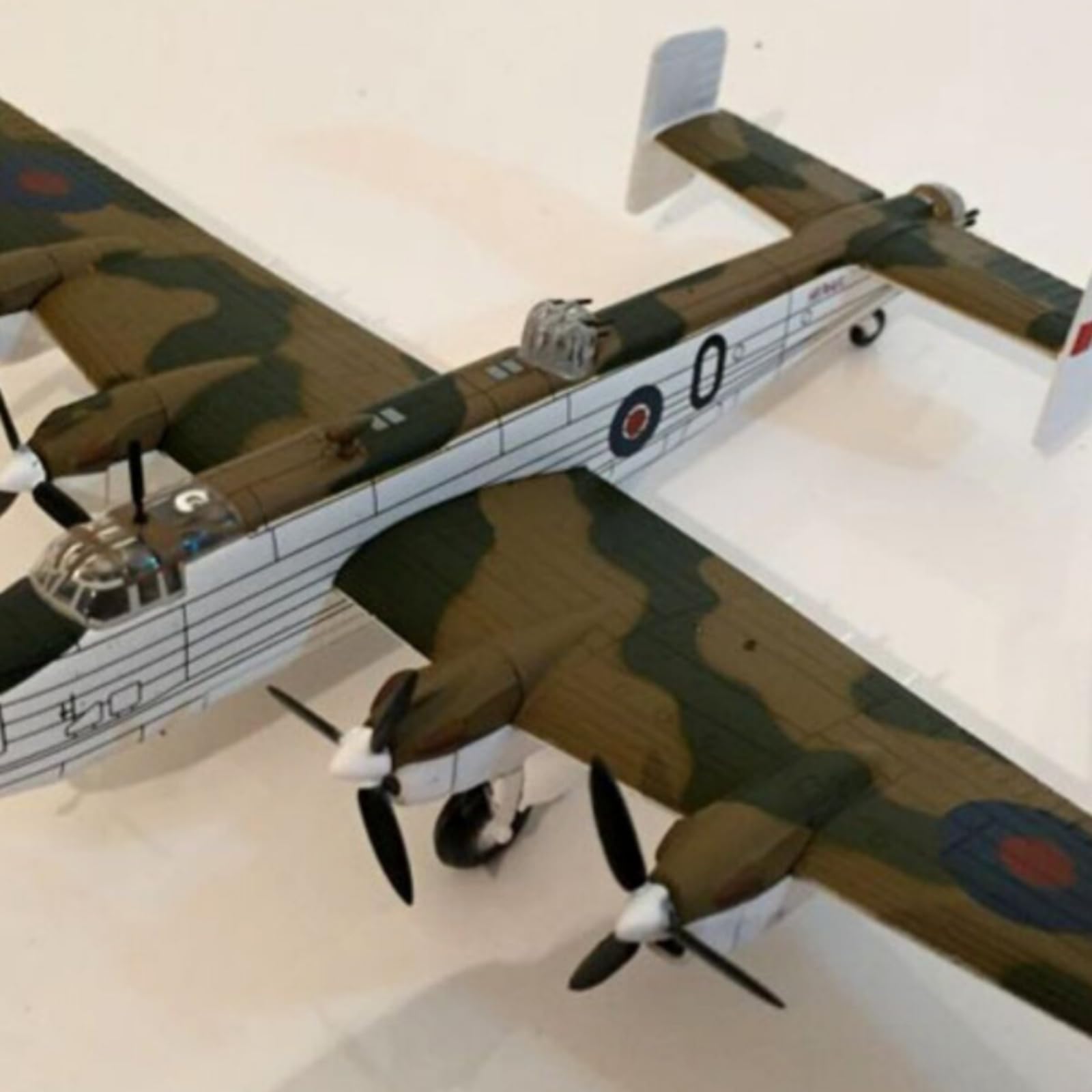 Modello Aereo in Lega Storico Motori Proelleri Aerei da Collezione Miniatura con Struttura in Metallo Vetratura Chiara E Marcature Stampate con