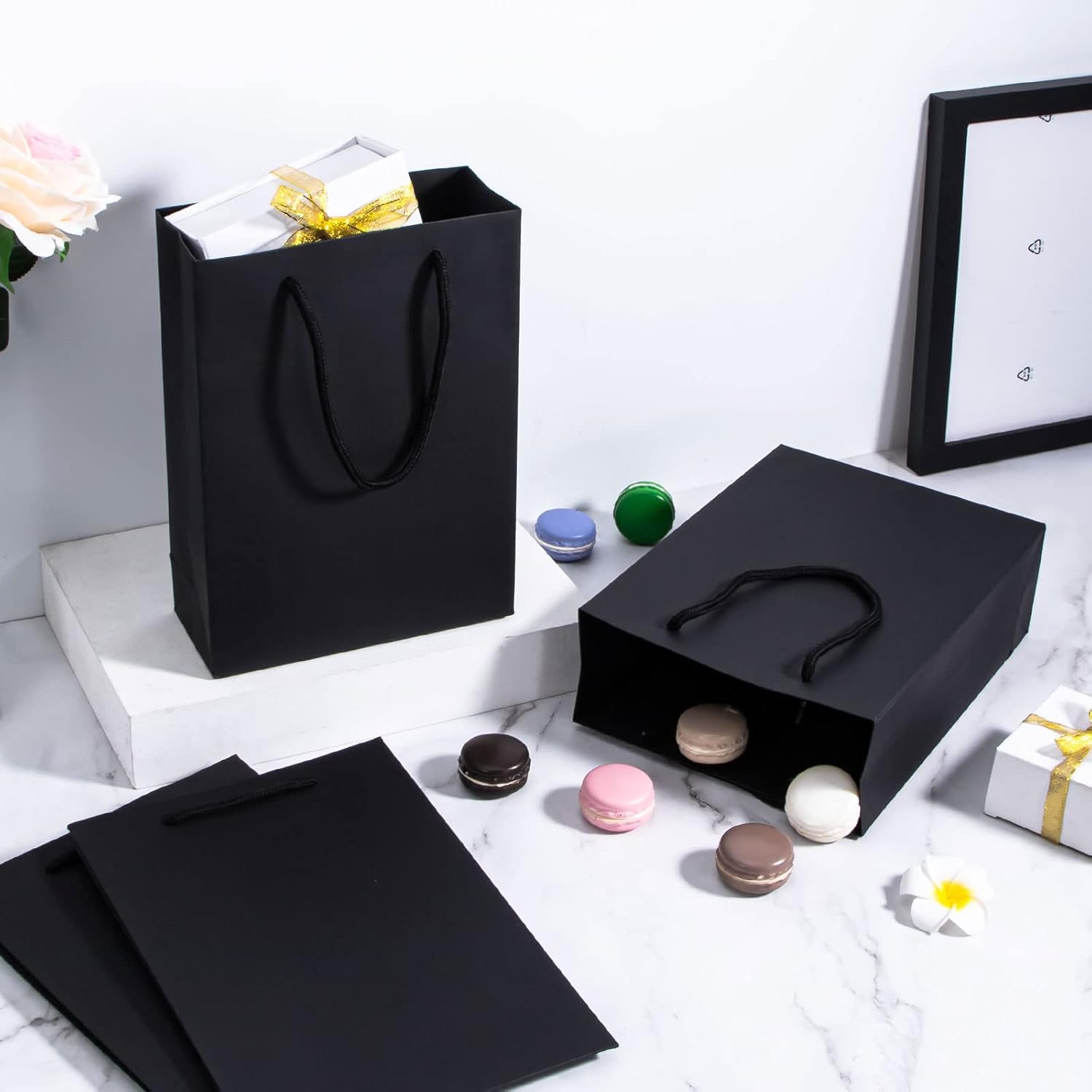 Katfort Black Gift Bags 24pcs, Medium Size Gift Bag Bulk 7.5''×3.1''×10.2'', Matte Paper Bags with Handles, Black Kraft Bag for Gift, Party, Retail - Image 6