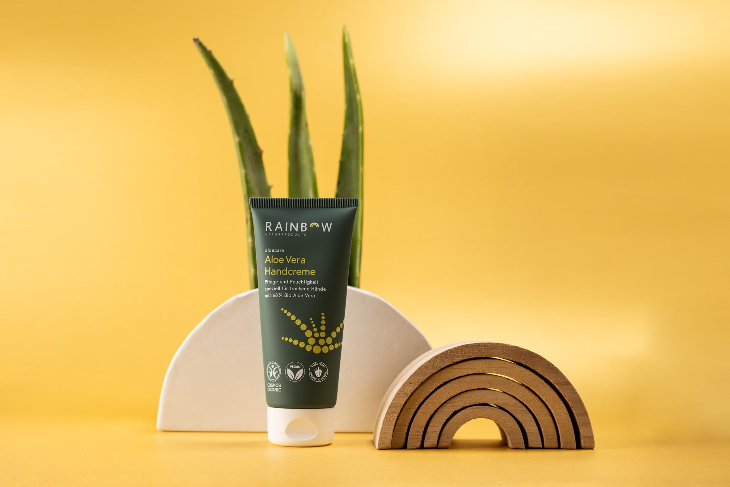 Aloe Vera Handcreme 100 ml Aloecare Feuchtigkeitscreme  feuchtigkeitsspendend After Sun Naturkosmetik Bio zertifiziert : Amazon.de:  Kosmetik