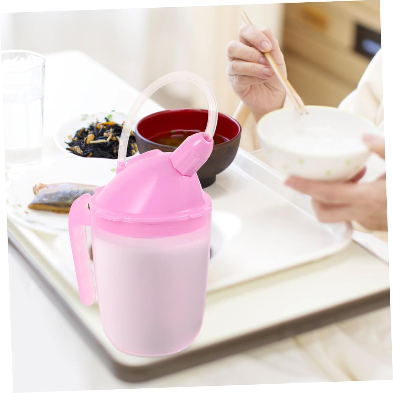 Spill Proof Straw Cup Drinking Cup for Elderly Convalescent for Weak Patients