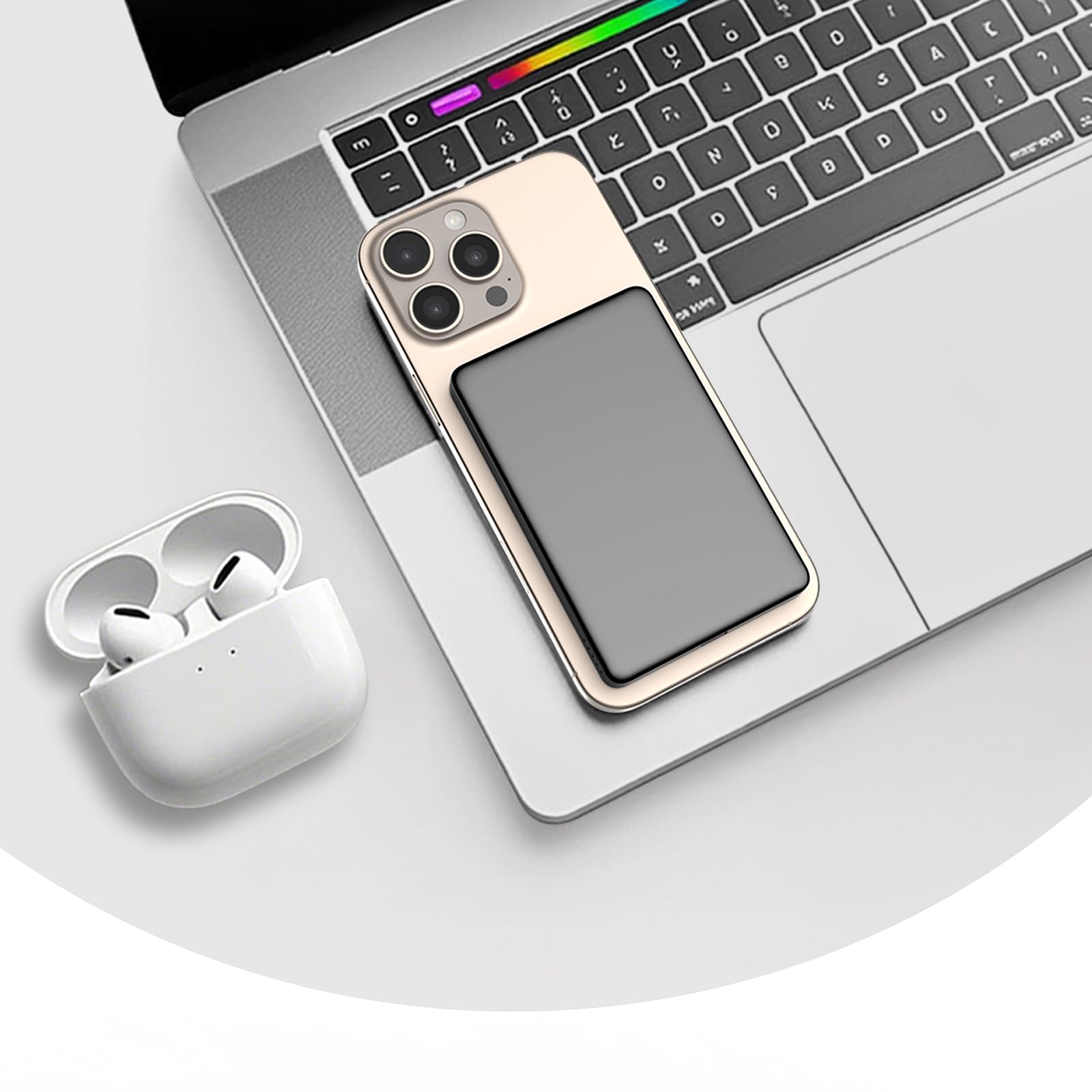 JUOVI Magnetico Wireless Power Bank, Ultra-Slim 5000mAh Piccolo Caricatore Portatile 20W PD Ricarica Rapida Mini Batteria Esterna con Cavo USB C per MagSafe i-Watch iphone 16 15 (Nero, 20W)