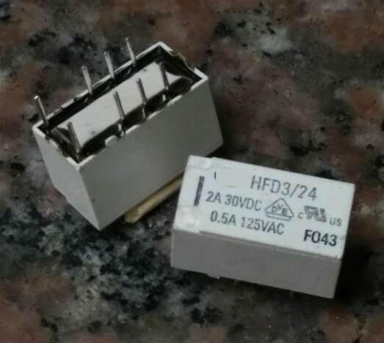 Relais HFD3 24 pour intégration domotique et modules de contrôle 8 broches - 3