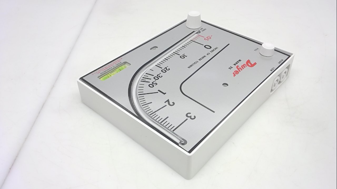 10 Max psi, 3% Accuracy, Plastic Manometer