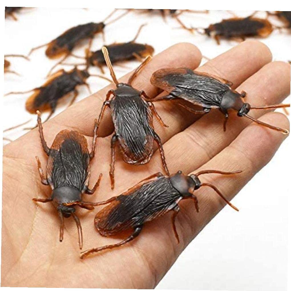 Ruluti 5pcs Plastic Realistic Bugs Fake Snake Cockroaches Spiders Worms Scorpions and Gecko for Halloween Party Favors and Decoration