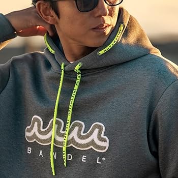 Amazon.co.jp: [BANDEL] muta MARINE バンデル ムータ コラボ パーカー