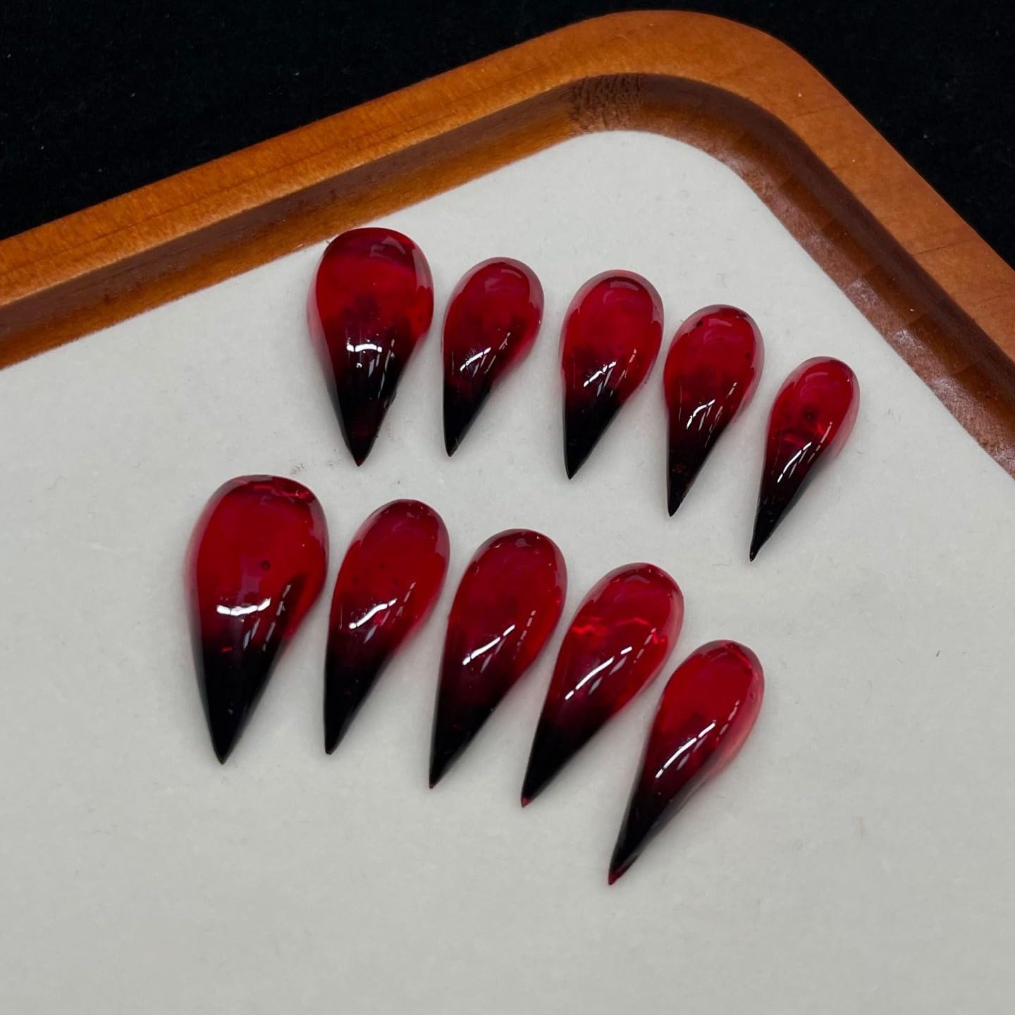 Luxury Handmade Press on Nails Long Stiletto Eagle Claw Curved Fake Nails Red Black Gradient Acrylic Nails with Eagle Claw Designs Extra Curved Thick False Nail Dragon Claw Stick on Nails for Women（M）
