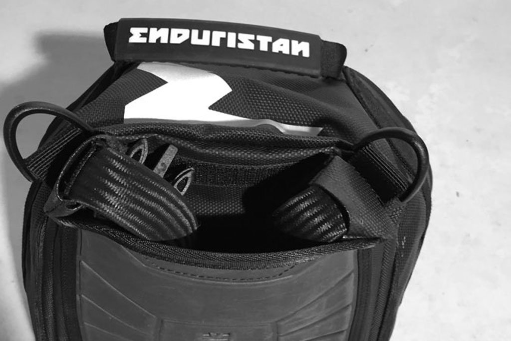 Amazon | Enduristan Sandstorm 4H タンクバッグ | タンクバッグ