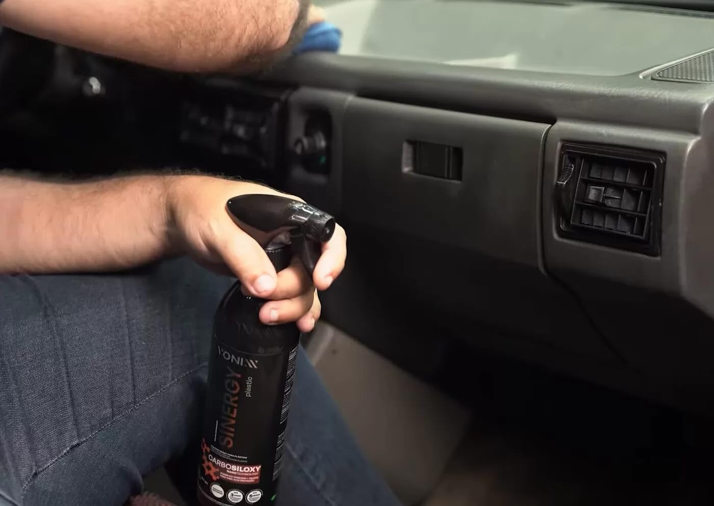 Vonixx Sinergy Plastic 500ml – Tratamiento Cerámico para Plásticos de Coche – Restaurador Interior y Exterior – Protección UV hasta 3 años