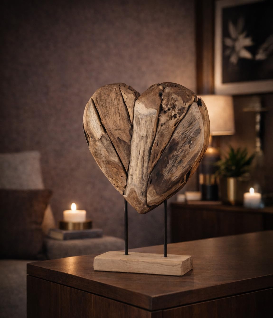 formano Deko Objekt Herz Holz Skulptur aus massivem Teakholz 75 cm auf Standfuß, modernes Wohnaccessoire mit Herzform für Sideboard, Regal & Büro