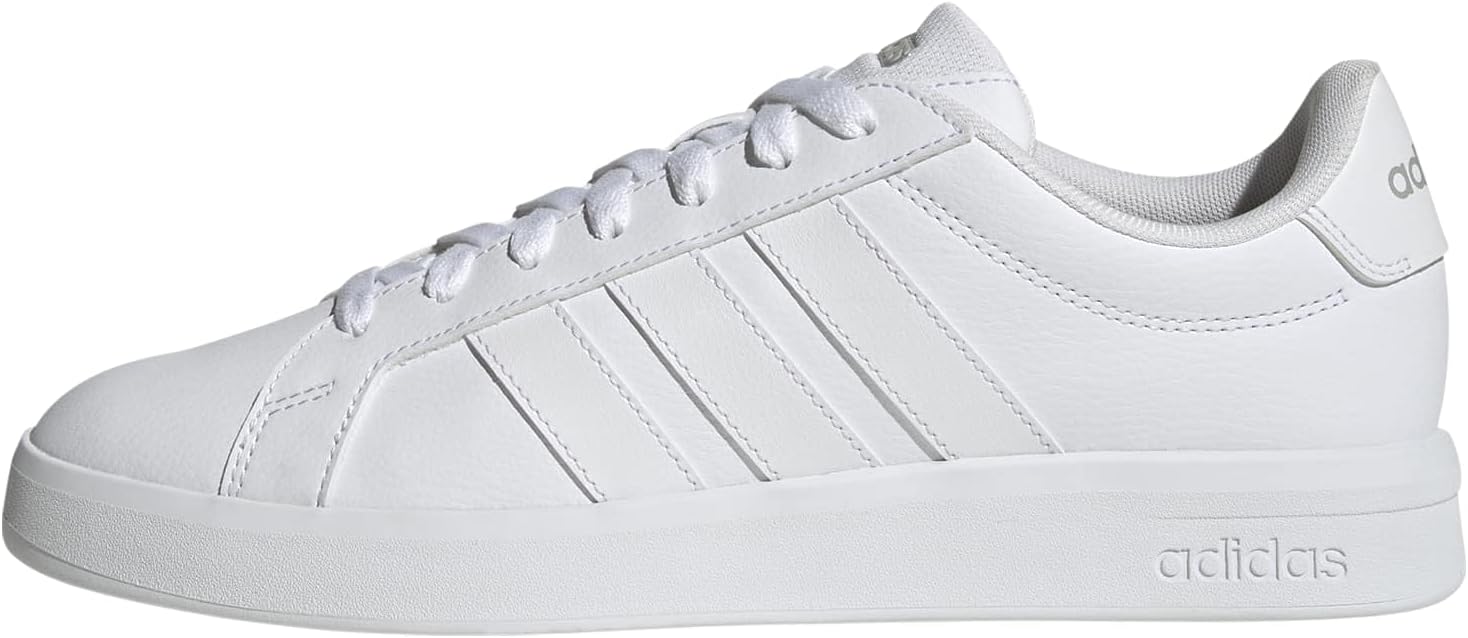 GRAND COURT BASE 3. Mens Shoes - Low (Non Football)