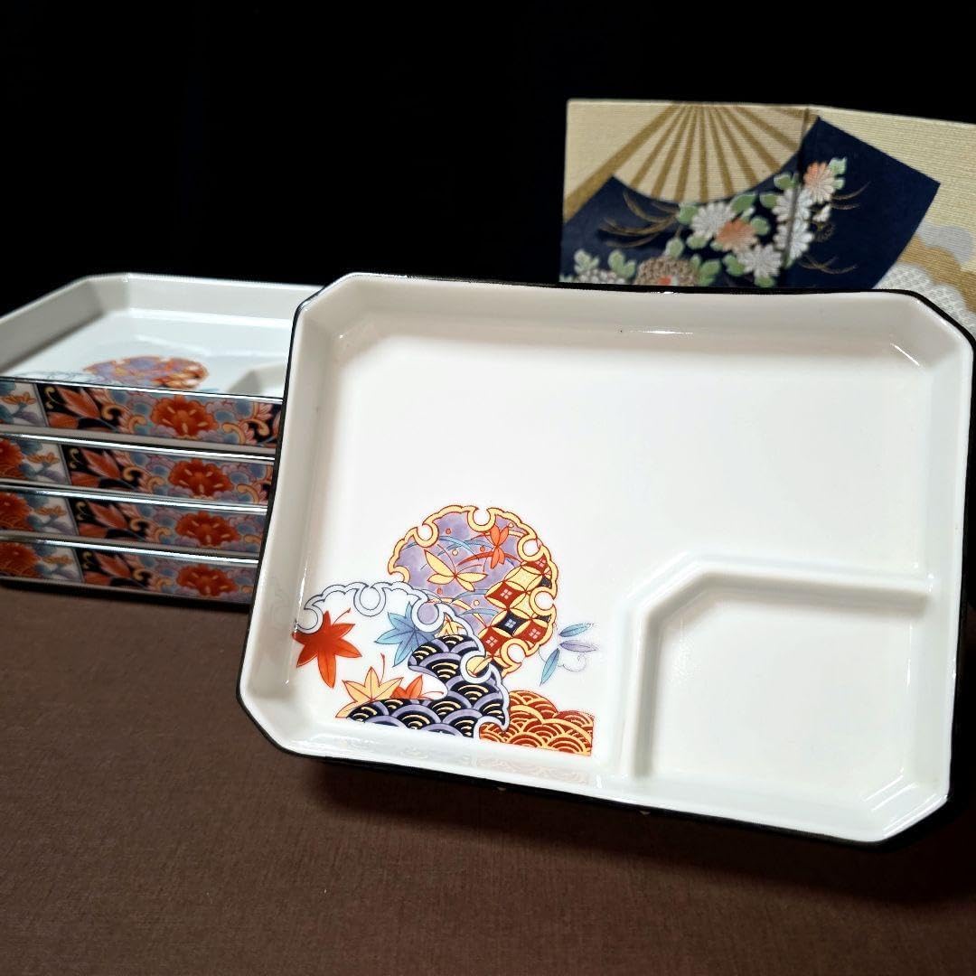 有田焼 福泉窯 染付草花紋 耳付変形鉢2個 料亭 レストラン 懐石料理