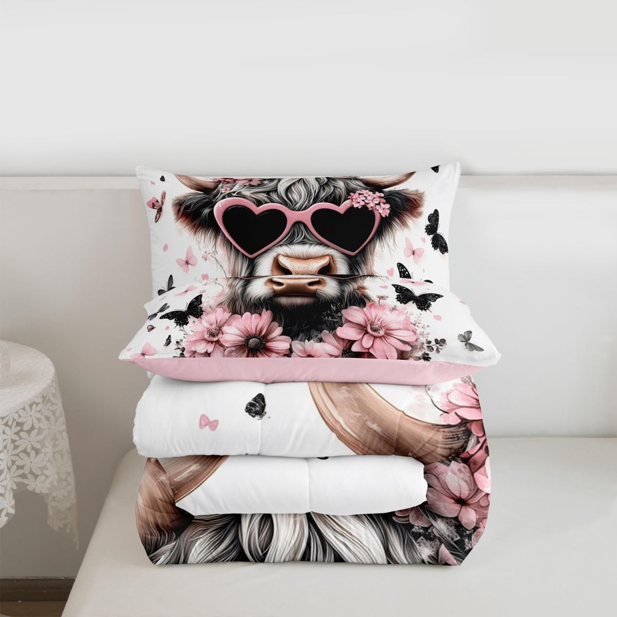 Manfei Highland Cow Comforter Set Queen Size,Pink Flower Black Butterfly Bedding Set 3pcs,Farm Animal Theme Down Comforter for All Season,Kids Boys Girls Room Decor,2 Pillowcases,No Sheets