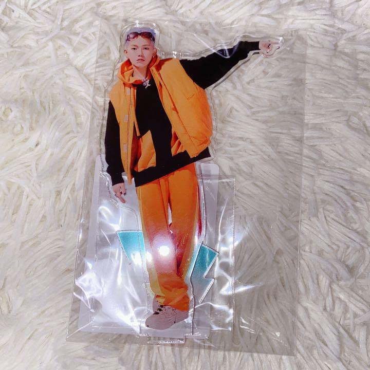 TREASURE ヒョンソク アクリルスタンド TREASURE POPUP ヒョンソク