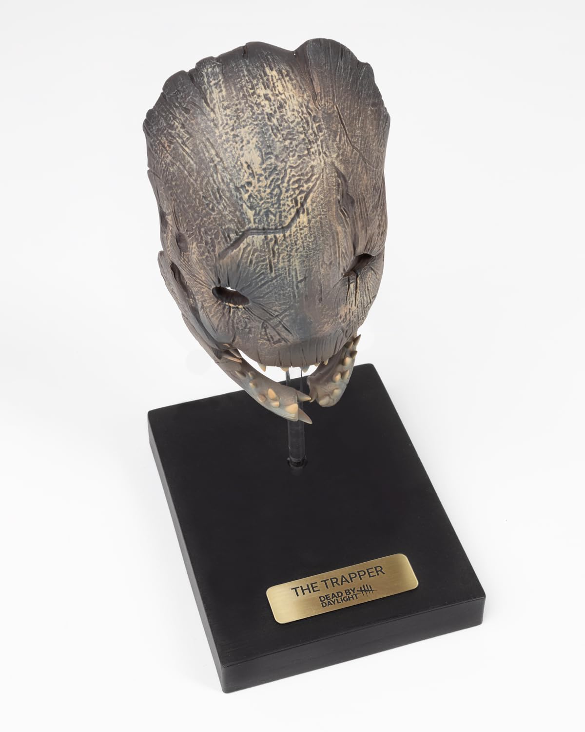 ITEMLAB Dead by Daylight Replica 1/2 of The Trapper Limited Edition 20cm Mask, Black, Medium - Image 2