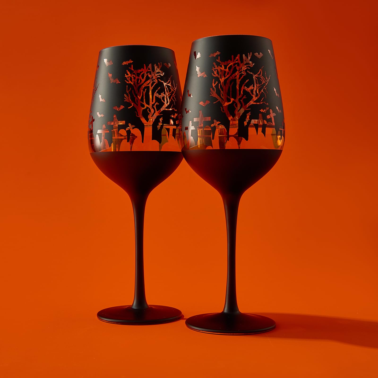 Amazon.com | Halloween Crystal Stemmed Spooky Wine Glasses 2 Set Frosted  Black and Gold Ghost Pattern Drinking Cups, Gothic Parties Graveyard Table  Décor Fall Seasonal Entertaining and Unique Holiday Gifts 16oz: Wine