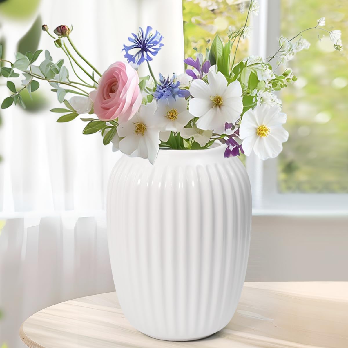 FuxFuis Jarrones Decorativos Modernos Cerámica Jarrón Blanco Mate de Ceramica Jarrón de Cerámica Francés Jarrones Acanalado Blanco de Ceramica para Flores Frescas y Secas Hierba de Las Pampas en Mesa