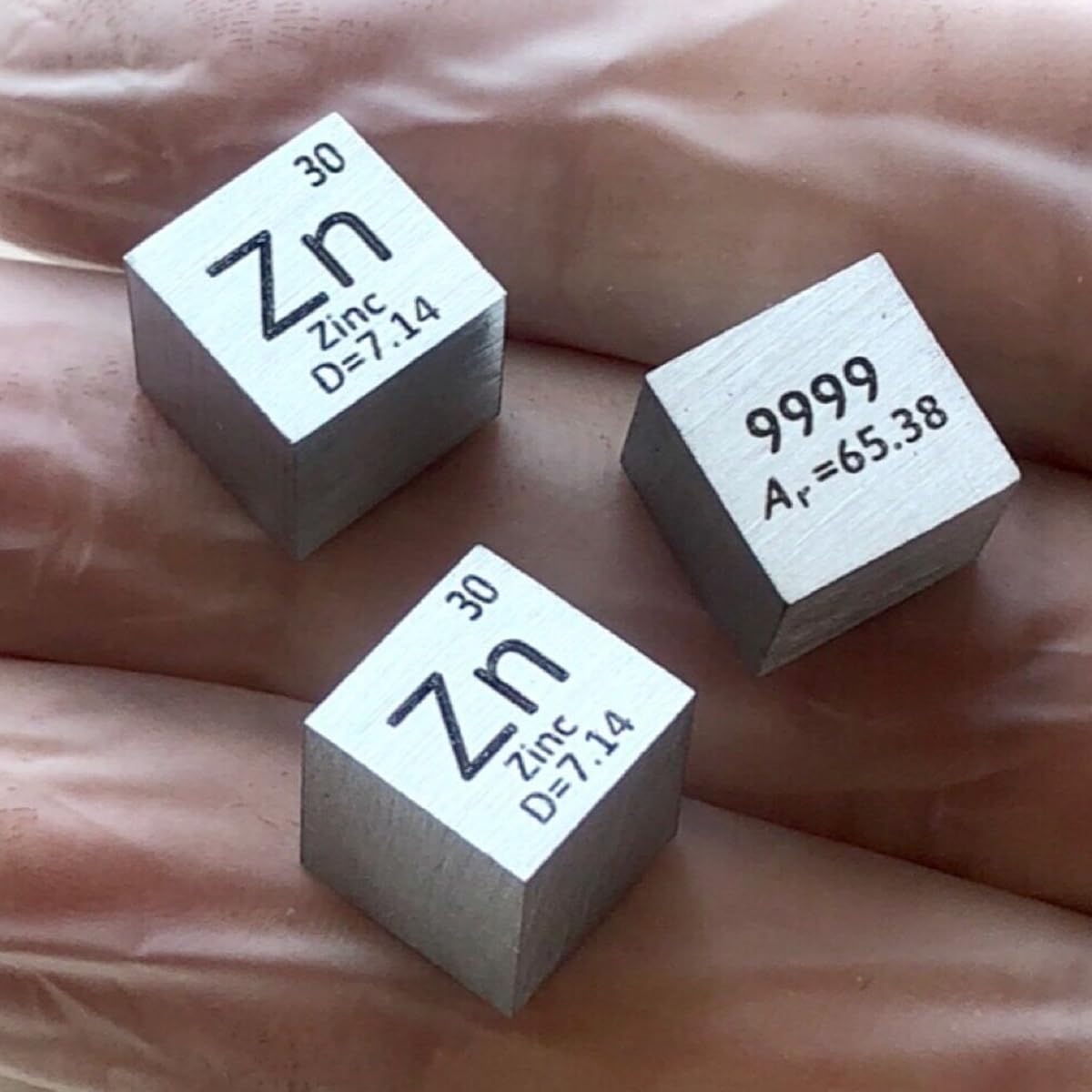 1 Piece 10mm Pure Zinc Metal Density Cube, 99.99% High Purity Carved Zn, for Periodic Table Element Specimens Collection Hobby, Classroom Demo, Science Fair and Lab Experiments Project