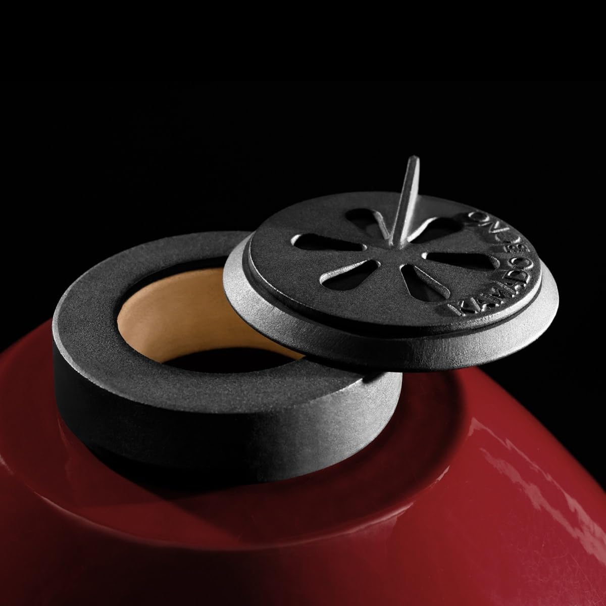 Kamado Bono EVO Grande 64 cm Keramikgrill Royal Red – Extra großer Kamado Grill Ø52 cm Grillfläche, 3-Ebenen GrillMax System, mit Wagen, Seitentischen & Zubehör
