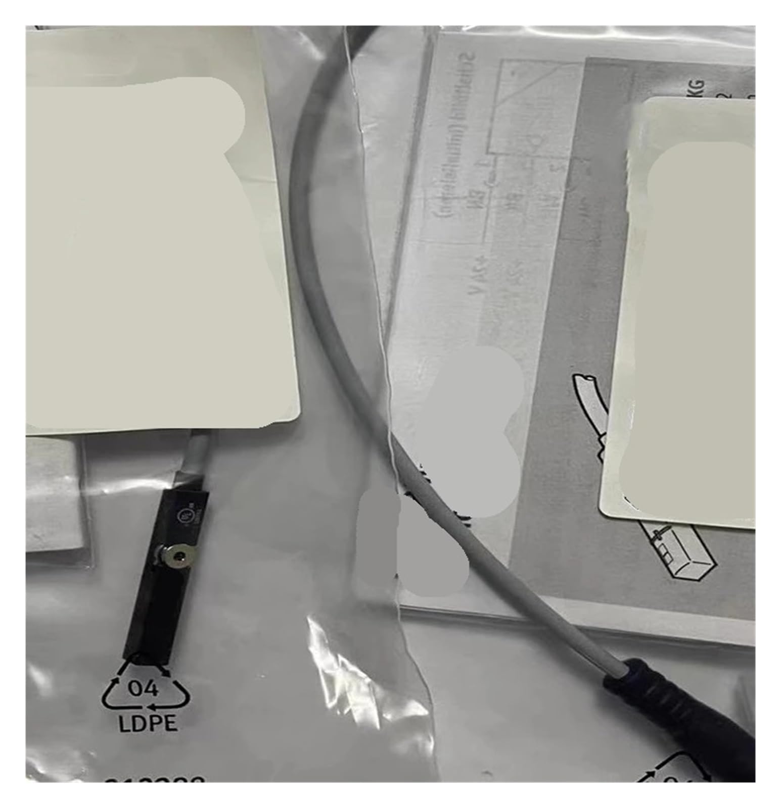 TSCFHGQI 1pcs proximity switch SMTO-8E-PS-S-LED-24 171178