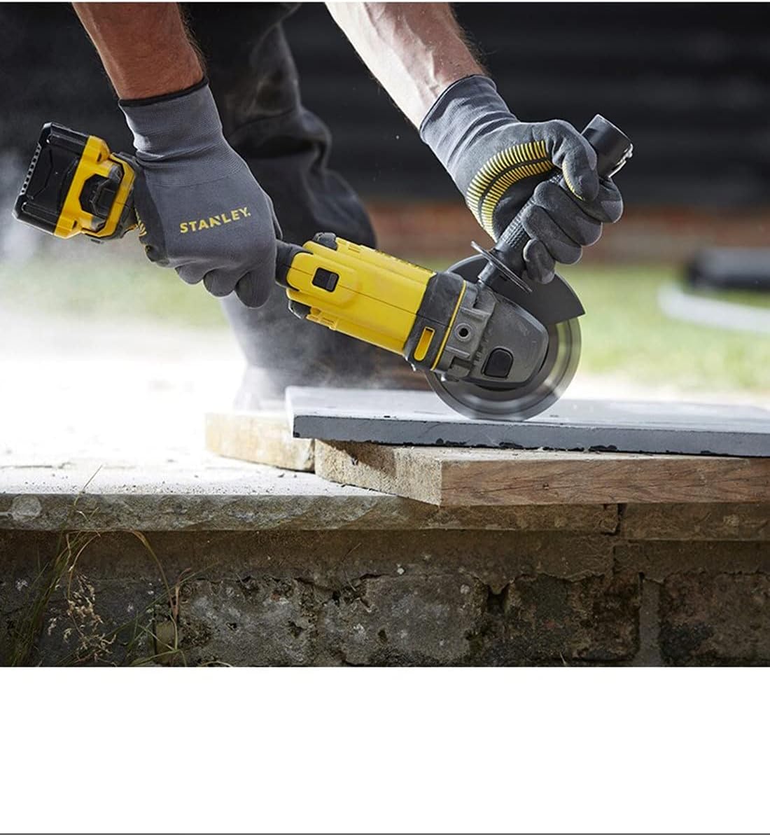 STANLEY FatMax SFMCG400 Angle Grinder in use