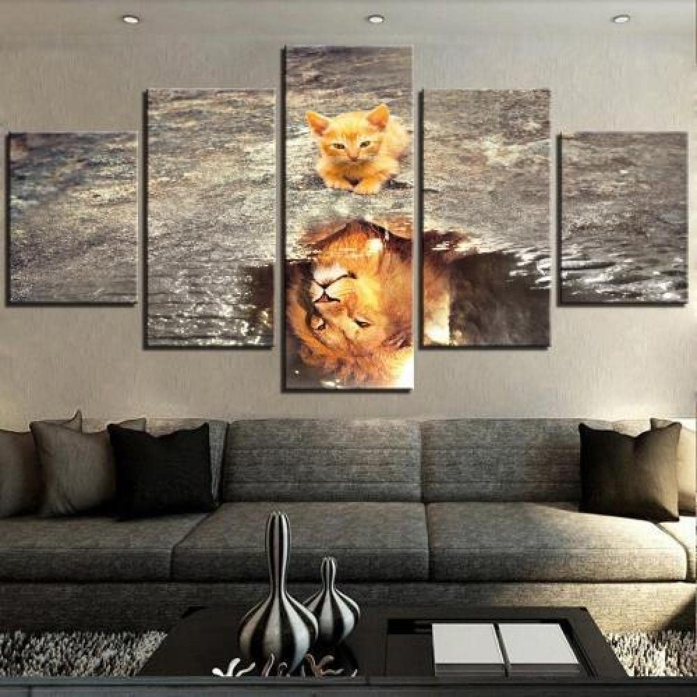 Imprimé toile intissee decoration pour moderniser un mur de salon vide