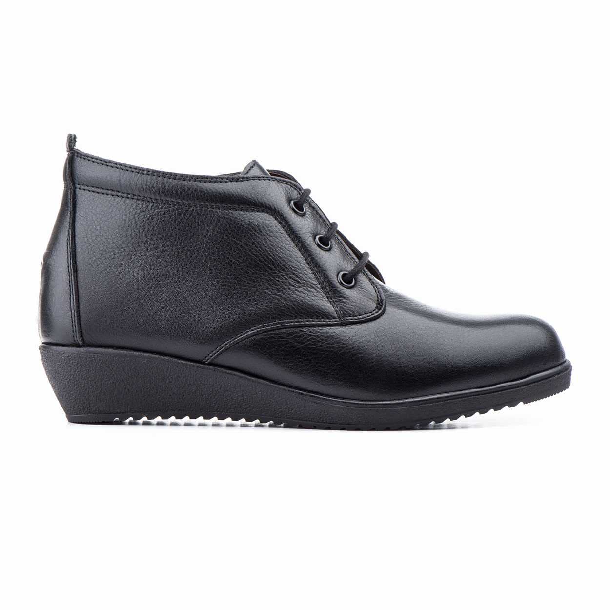 Botines mujer de piel con tacón o plataforma Botín cómodo de invierno y otoño Calzado artesanal de España tipo cuña o camperos en ante y cuero Elegantes e informales