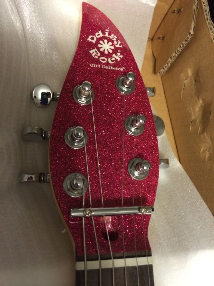 DAISYROCK CandyClassic スパークル MOD Pink Sparkle Guitar Review