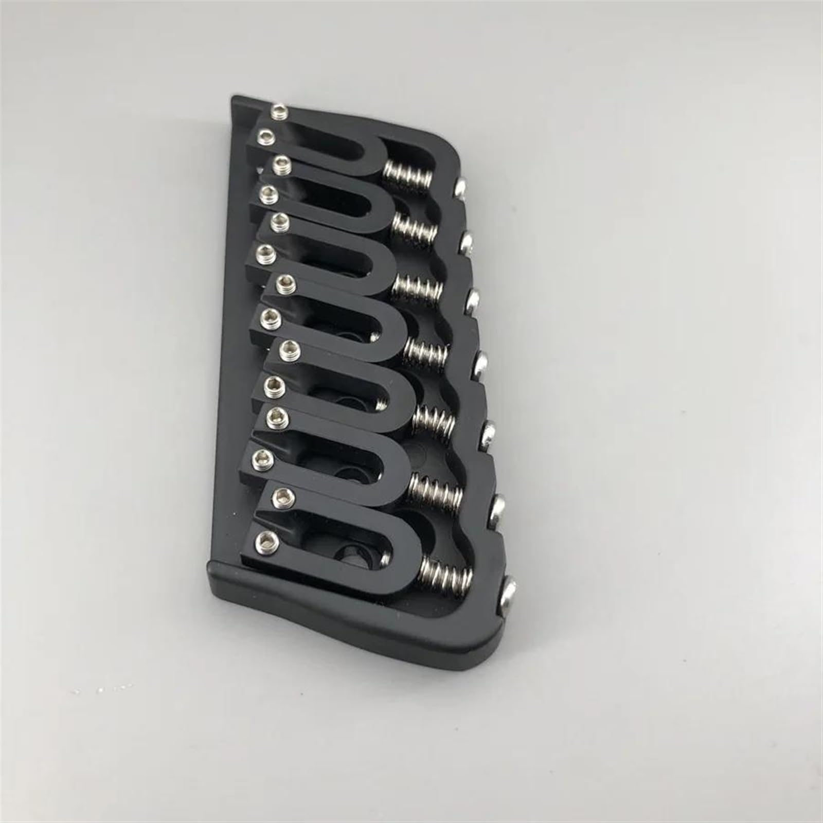 Amazon | ギターの交換用ブリッジパーツ 7弦マルチスケール固定ギター