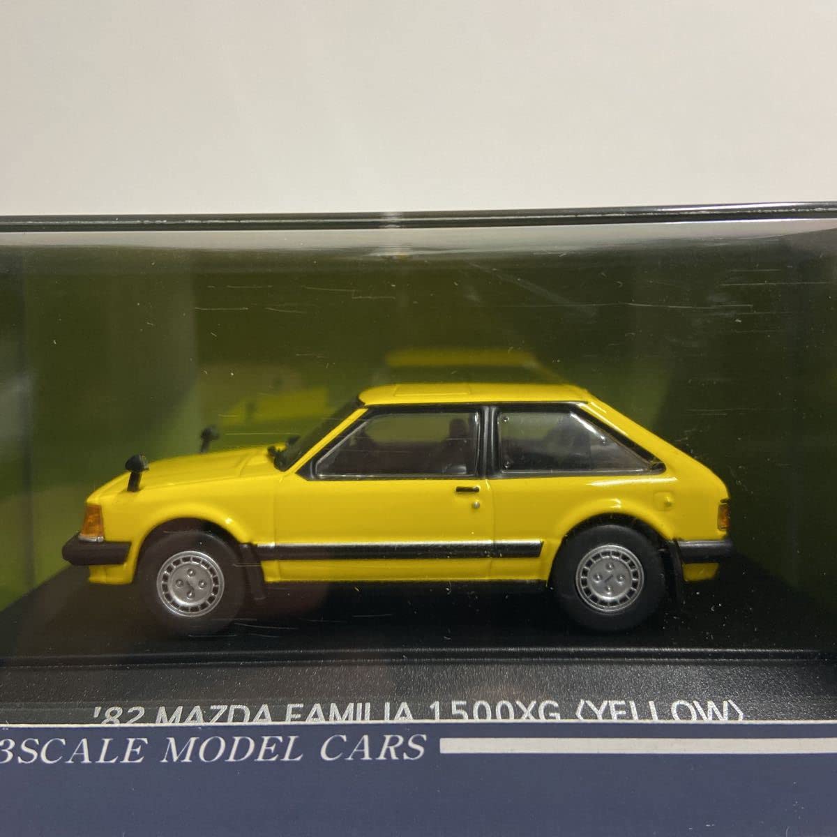 ス*き様 Mazda Familia ミニカー 1/43 モデルペット 標識13 楽天市場】マツダ ファミリア ミニカー（乗り物のおもちゃ