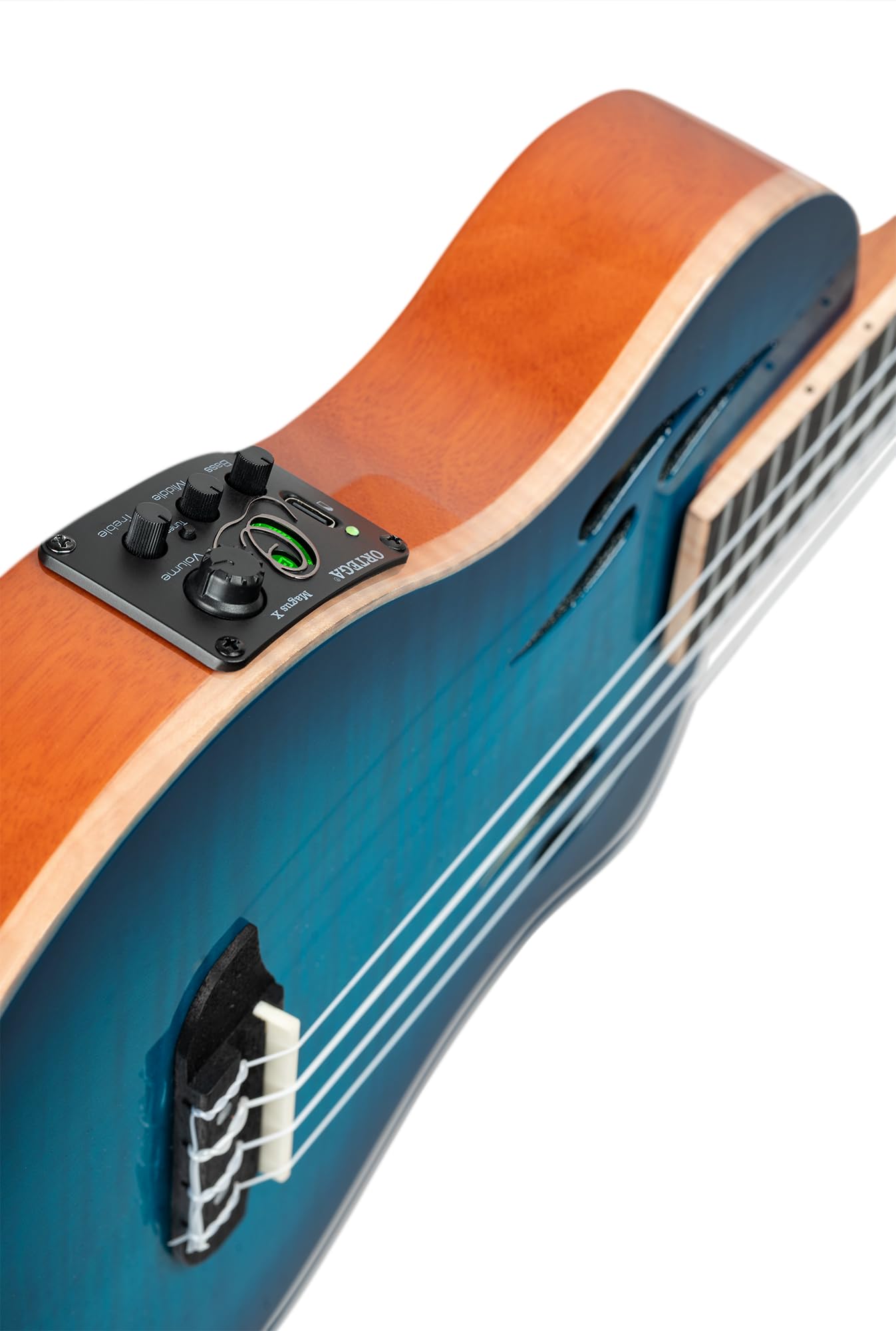 Ortega Guitars Tenor Ukulele Elektro-Akustisch – Massiver Korpus – Tourplayer Series – Inklusive Gig Bag – Geflammter Ahorn/Okoume, Blau (RTPX-U-FMA)