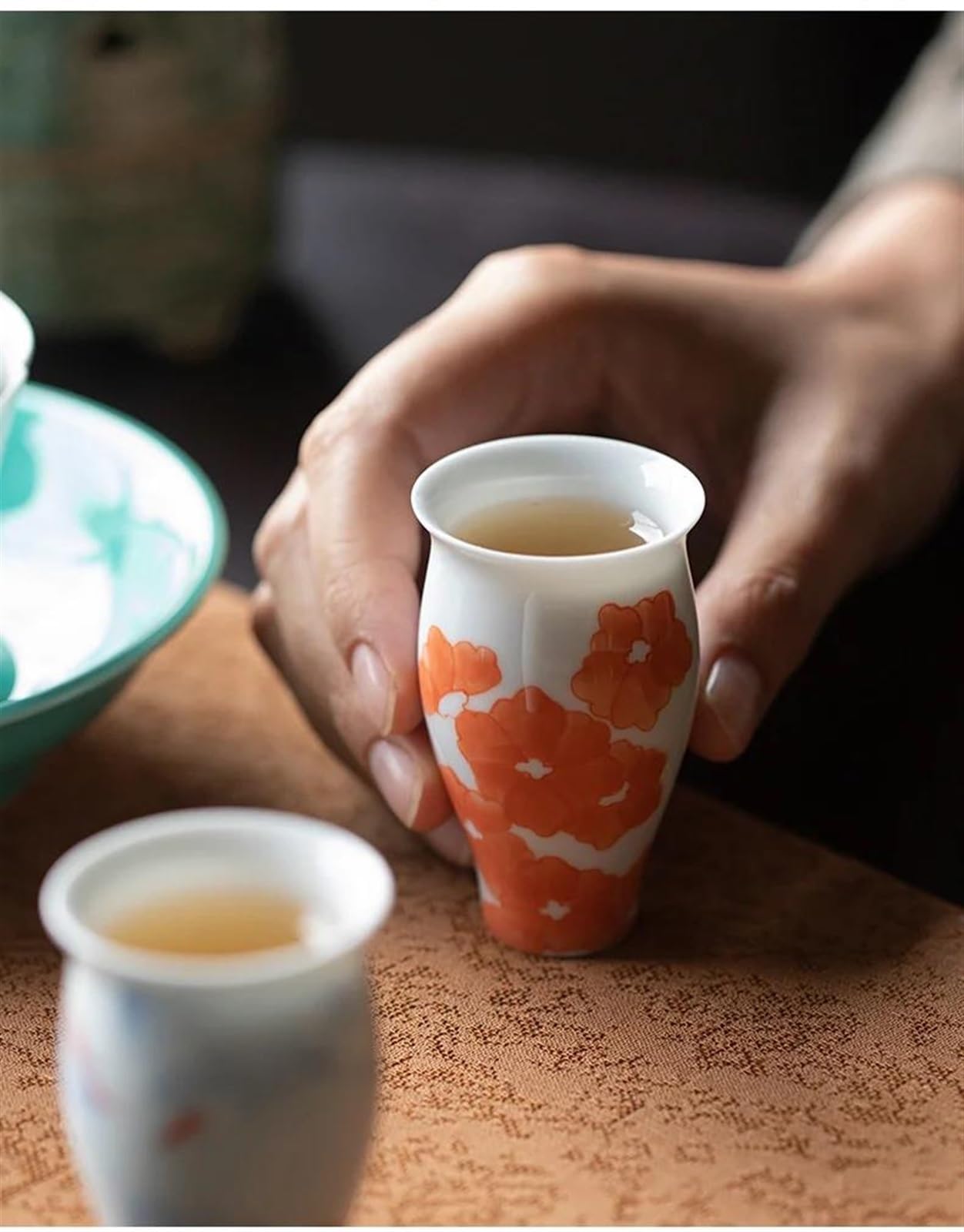 Juego De Té Teteras Juego Té Japonés Kung Fu Taza Maestra Individual Taza con Olor Cerámica Pura Pintada A Mano 2 Unid/Set Taza Té Pequeña para El Hogar 40ml Juegos De Té para Adultos(B)